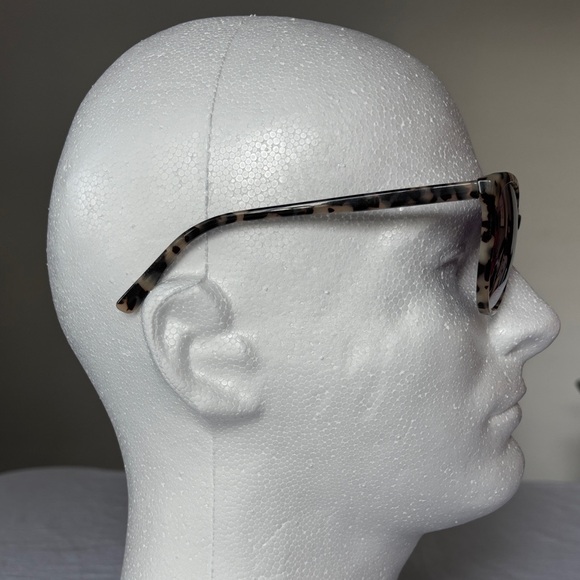 Ted Baker Faux Tortoise Print Sunglasses with Pink Mirror Lenses Classic Playful main image 4